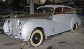 01 Bentley Links.JPG